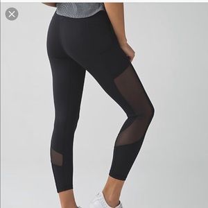 LULULEMON MESH 7/8 PANTS